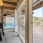 4 Bedroom Cozy In Hvide Sande Casa vacanze Havrvig