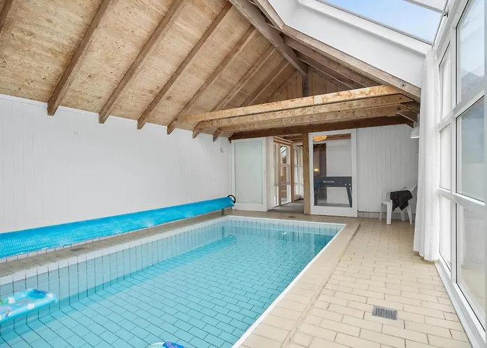 Casa vacanze 4 Bedroom Cozy In Hvide Sande